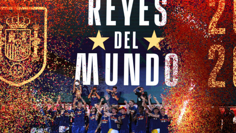 L’Espagne remporte la Coupe du monde 2026 et célèbre son titre à Madrid