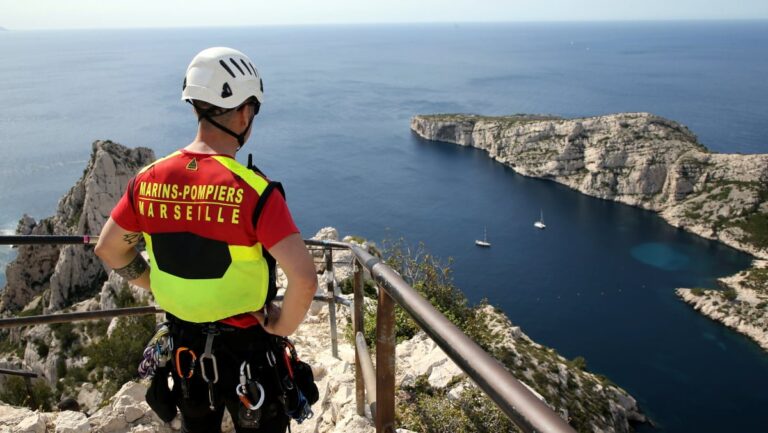 Les marins pompiers de Marseille honorés lors de la cérémonie du 14-Juillet sur TF1.