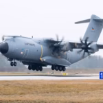 Incendies : l’A400M d’Airbus pourrait être déployé pour des missions de secours.