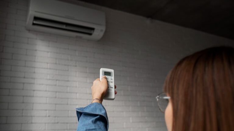 Climatisation adoptée par les Britanniques face à des températures atteignant 37 degrés.