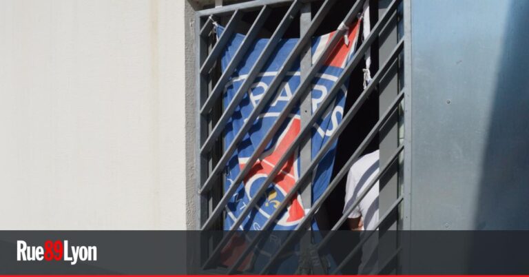 Chaleur extrême au CRA 1 de Lyon : tensions parmi les retenus en raison des conditions climatiques.