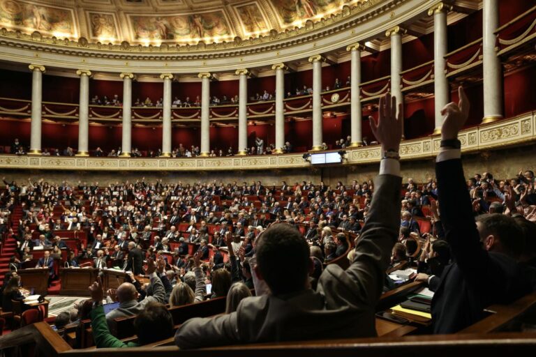 Adoption de six textes au Parlement : tensions au sein du camp gouvernemental