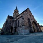 Fouilles du cimetière paroissial : découverte de sépultures anciennes en France