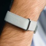 Apple Watch et Google Fitbit Air : tensions croissantes sur le marché des montres connectées.