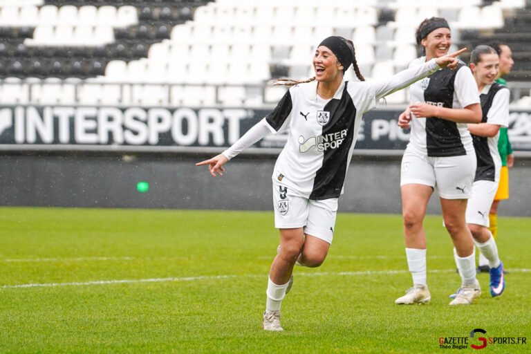 Assia Faridi quitte l’Amiens SC, une décision qui modifie l’effectif de l’équipe.