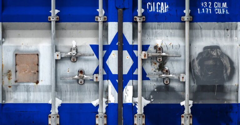 La Belgique interdit les produits des colonies israéliennes, suscitant des critiques mitigées.