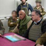 Israël déclare que des avions américains ont décollé pour frapper l&rsquo;Iran, menace de riposte.
