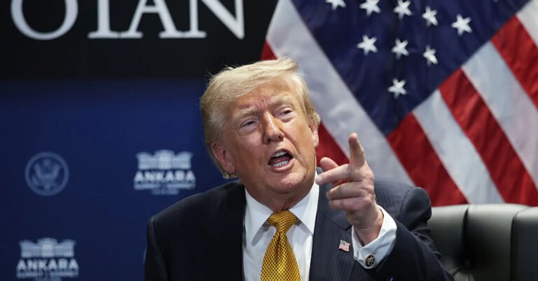 Trump met en garde la Russie et la Chine contre la vente d’armes à l’Iran.