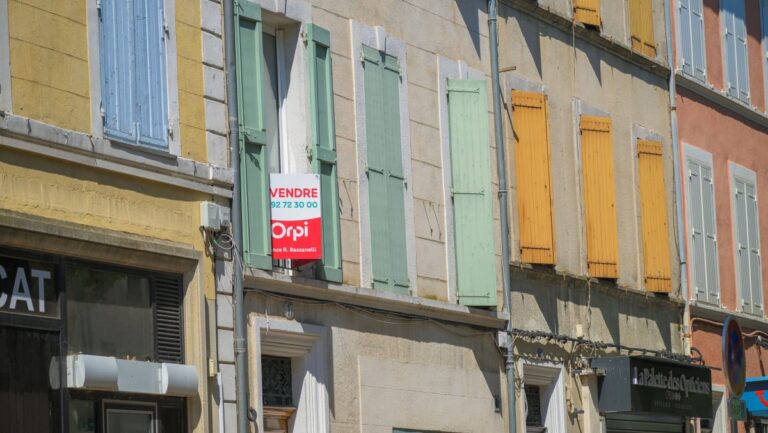 Pénurie de petits logements dans les Alpes-du-Sud, alerte d’une association de consommateurs.