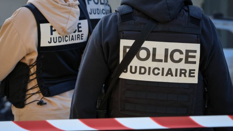 Perquisitions menées dans les Bouches-du-Rhône et la métropole Aix-Marseille.