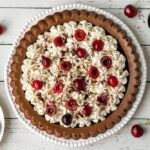 Gâteau renversé façon forêt noire : une recette traditionnelle allemande revisité en pâtisserie.