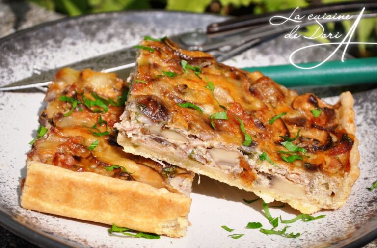 Quiche aux champignons de Paris : une recette traditionnelle de la cuisine française.
