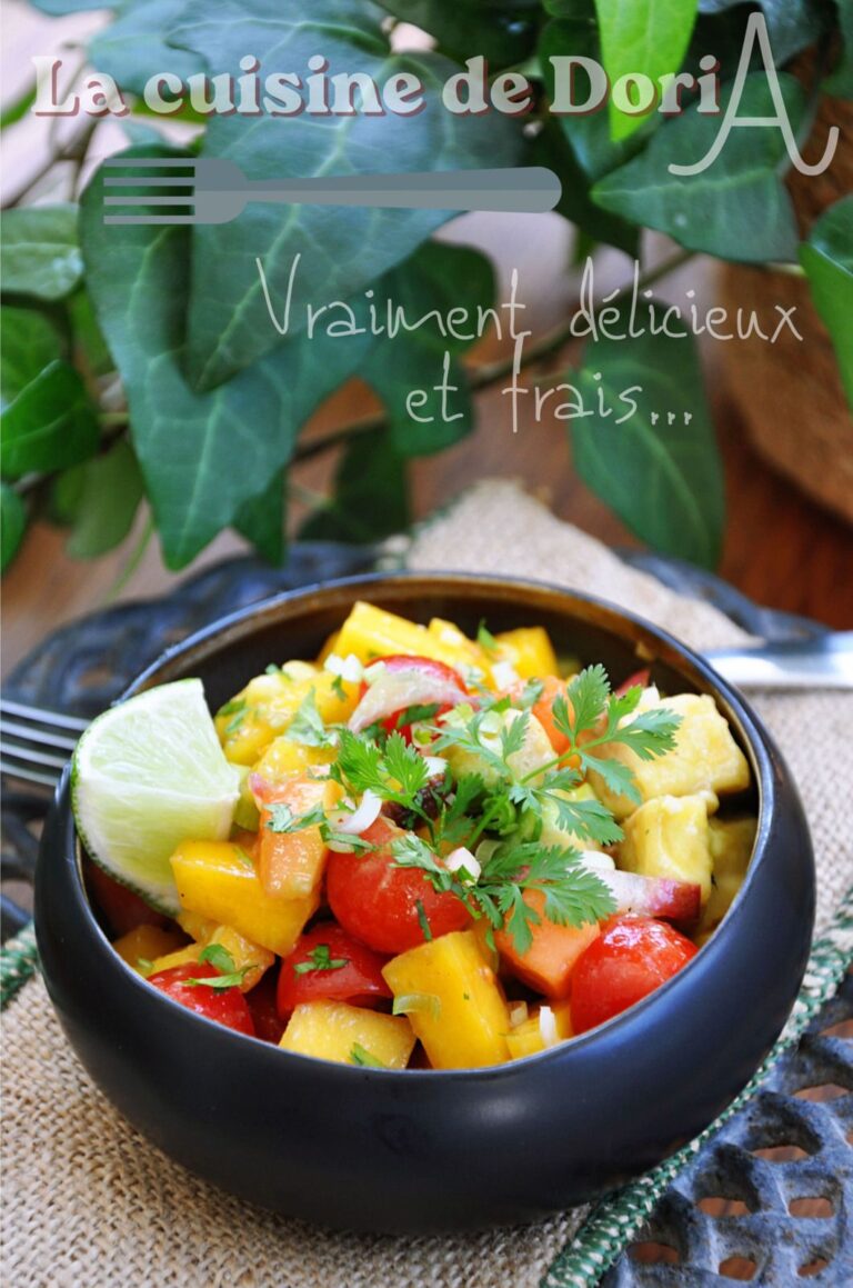 Salade de papaye, mangue et avocat : une tendance culinaire en hausse dans les restaurants français.
