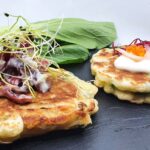 Pancakes de pak choï : une recette innovante de la cuisine asiatique à découvrir.