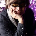 Kia Asamiya, mangaka japonais, présente ses œuvres à Japan Expo 2026 aux États-Unis.