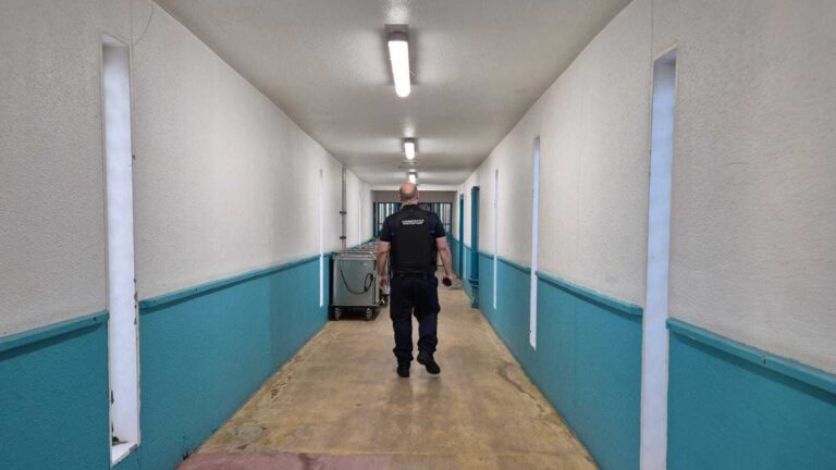 Enquête pour viol à la prison d’Aix-Luynes : un détenu accuse deux surveillants.