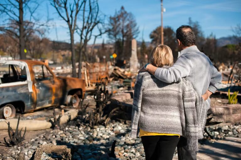 Incendies en France : remboursement des logements et véhicules par les assurances en question