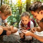 Les psychologues alertent sur une erreur qui perturbe les vacances des enfants.