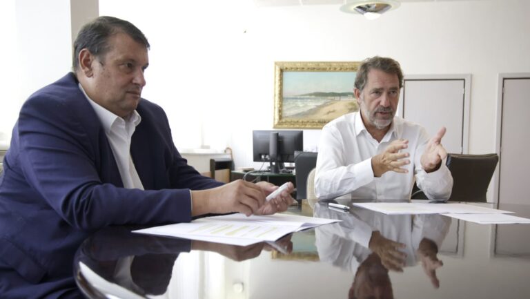 Grand port maritime de Marseille-Fos : ses dirigeants plaident pour une meilleure intégration urbaine.