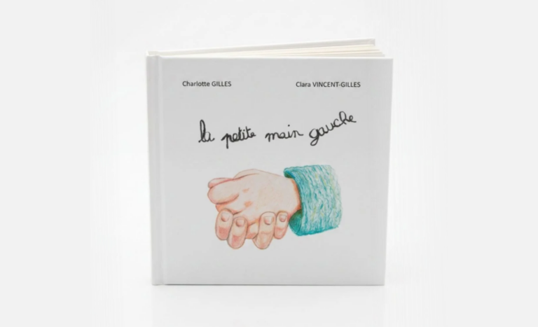 La Petite Main Gauche : un récit sur la vie avec la paralysie cérébrale en France.