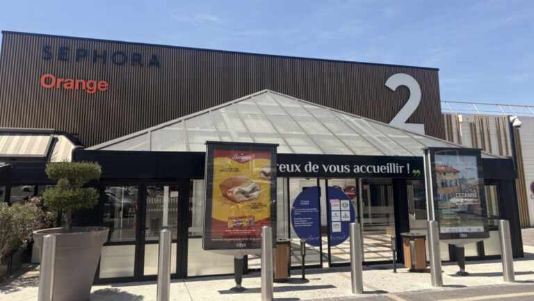 Incendie à Rognac : coupures d’électricité signalées à Vitrolles, Saint-Victoret et Marignane.