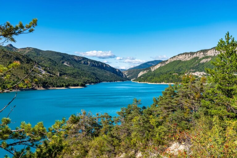 Les 5 lacs du Verdon pour se baigner et profiter de la nature en France