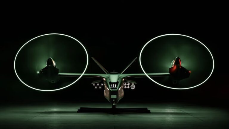 Anduril présente son Thunder, un wingman pour hélicoptères d’attaque à Farnborough.