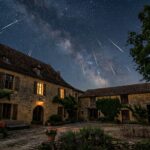 La Terre traverse les Perséides depuis le 17 juillet, phénomène observé par les astronomes.