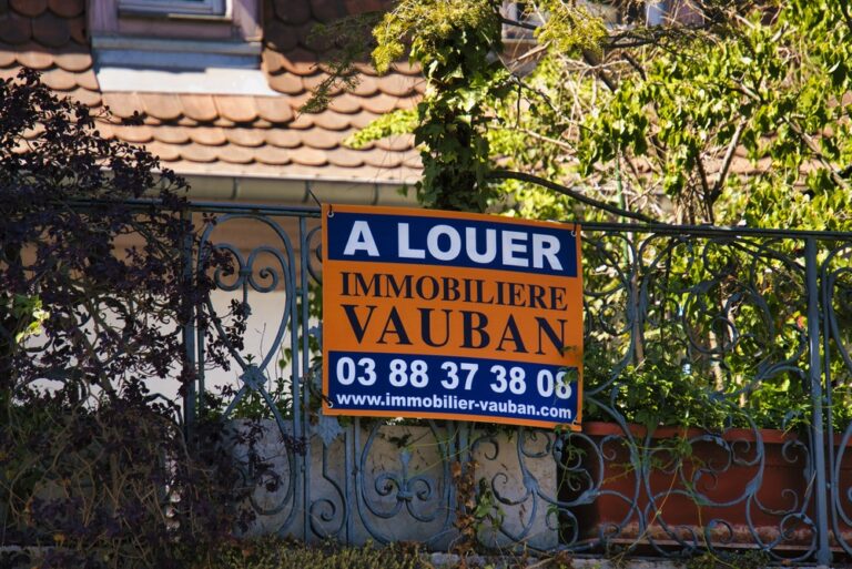 Nouvelles clauses légales à intégrer dans les baux en France pour la protection des locataires.