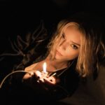 Anya Taylor-Joy interprète un rôle clé dans la série « Lucky » sur Apple TV.