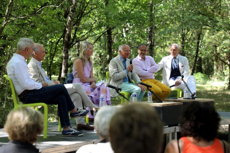 Table ronde des Trois coups de Jarnac : le « bien commun » au cœur des discussions.