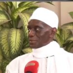 La fille de Mame Matar Jamra présente un plan à trois pour son petit-ami.