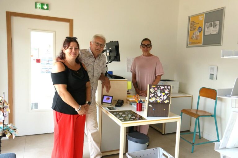 Les élus du village soutiennent la pérennité de l’agence postale face à une baisse de fréquentation.