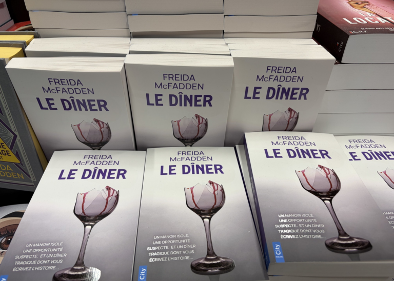 Top 10 des meilleures ventes : McFadden domine le classement des livres.