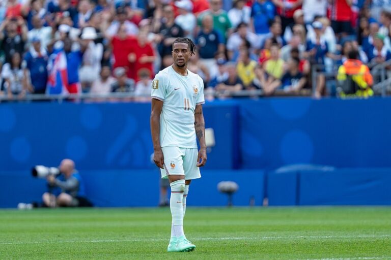 Coupe du monde 2026 : désinformation autour du compte Instagram de Michael Olise.