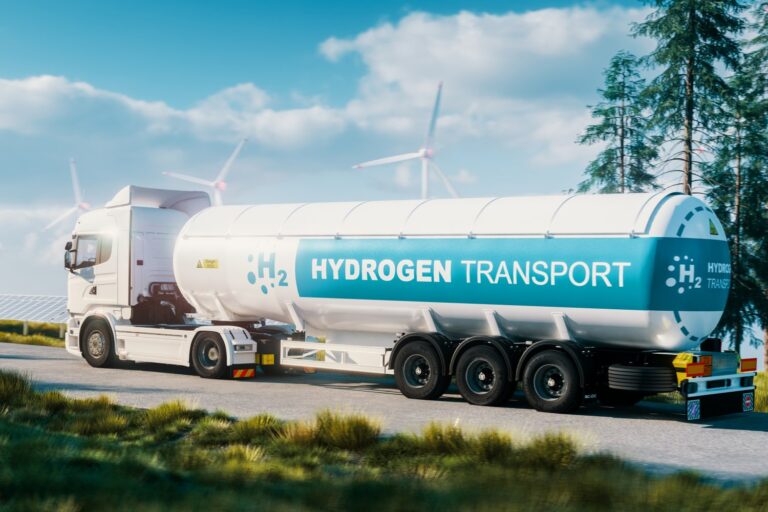 Hydrogène : défis logistiques pour un transport économique et écologique à grande échelle.