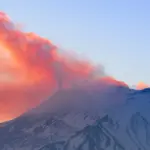 Le volcan le plus actif d’Europe révèle une origine potentiellement secrète.