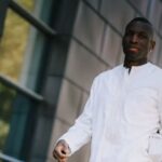 Nicolas Jackson, exclu par Xabi Alonso, envisage un départ de Chelsea.