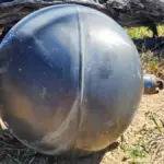 Des débris d’une fusée étrangère découverts en Australie, appel à la prudence.