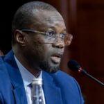 Démissions au Pastef : Ousmane Sonko confronté à une crise interne majeure.