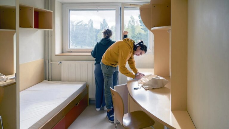 Pénurie de logements étudiants : le Crous ne loge qu’un boursier sur quatre.