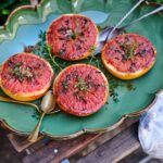 Recette de pamplemousse grillé au thym et à la vanille pour une cuisine estivale saine