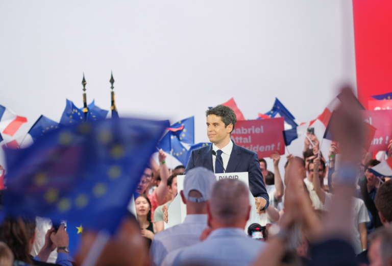 Gabriel Attal en visite à Nevers pour soutenir le Tour de France et ses enjeux locaux.