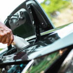 67 % des Français jugent possible de partir en vacances en voiture électrique selon une étude.