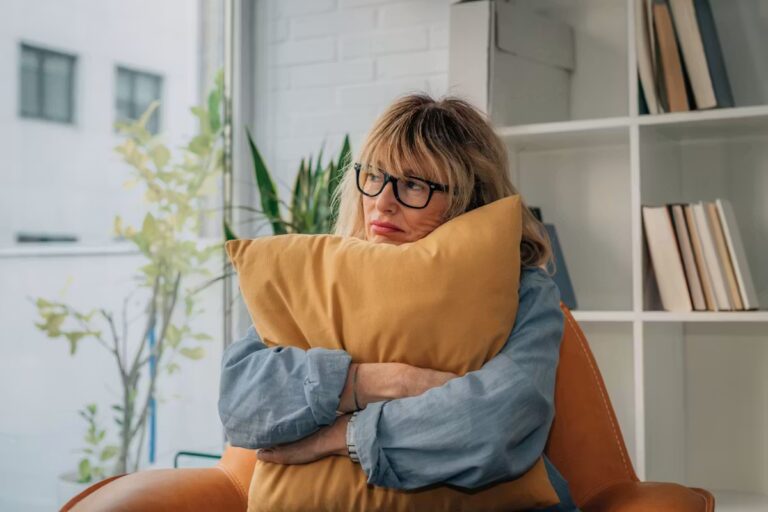 Un tiers des femmes de plus de 35 ans ignorent leur périménopause, selon une étude.