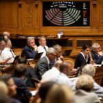 Elections fédérales 2027 : les élus suisses face à des choix difficiles sur l&rsquo;avenir politique.