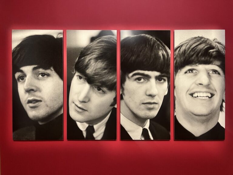 Paul McCartney exposé au Musée Granet d’Aix-en-Provence : photos et regards sur les Beatles.