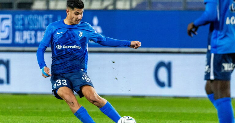 Le GF38 prolonge le contrat de son défenseur central pour renforcer la défense en Ligue 2.