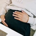 Les entreprises françaises s&rsquo;organisent pour appliquer le nouveau congé de naissance.