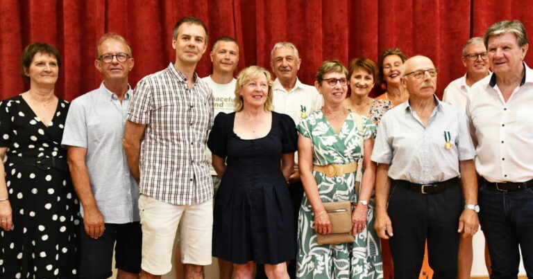 Fessenheim-le-Bas : anciens élus et maire honorés lors d’une cérémonie officielle.